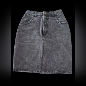 Guess By Georges Marciano Women's Vintage Black Washed Denim Skirt Size 27